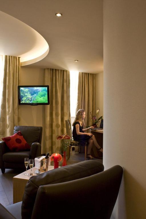 Hotel La Couronne A Wissembourg Pokoj fotografie